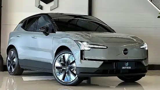 Foto de um volvo ex90