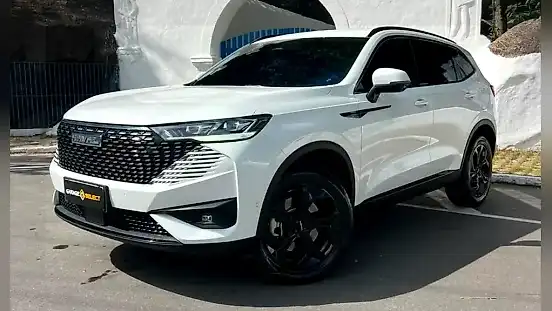 Foto de um gwm haval h6 plug-in hybrid