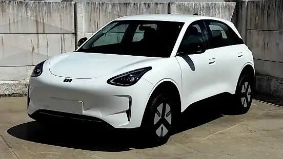 Foto de um geely ex2