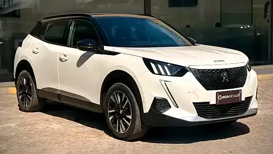 Foto de um peugeot e-2008