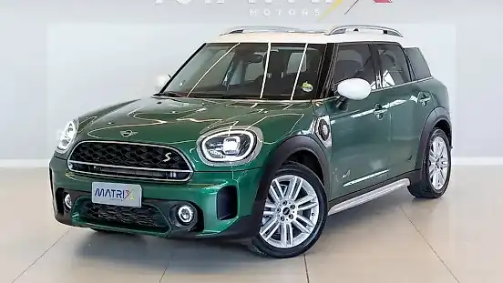 Foto de um mini countryman se all4