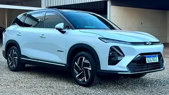 Foto de um chevrolet captiva ev