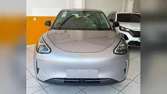 Foto de um geely ex2