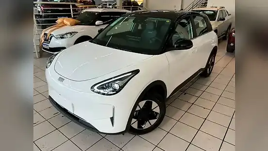Foto de um geely ex2