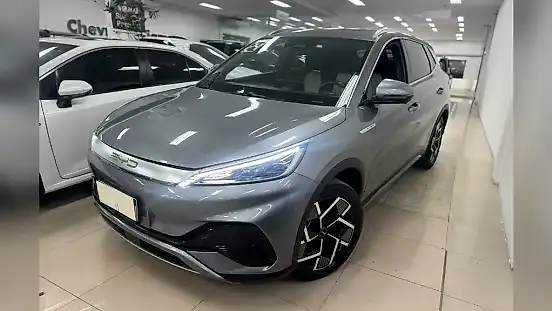 Foto de um byd yuan plus