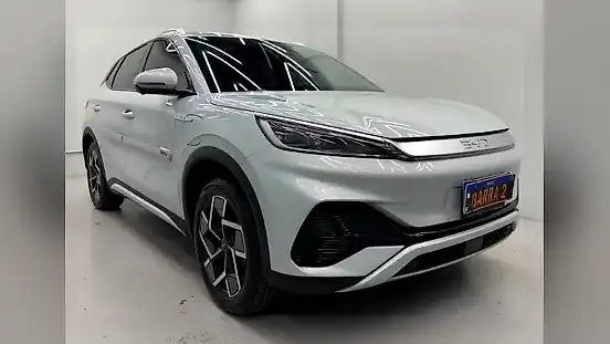 Foto de um byd yuan plus