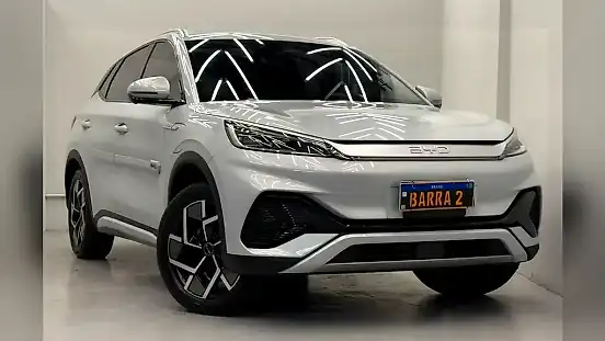 Foto de um byd yuan plus