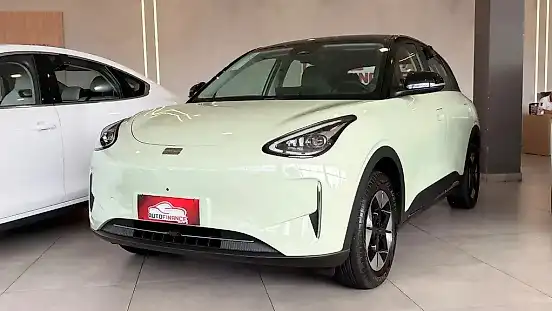 Foto de um geely ex2