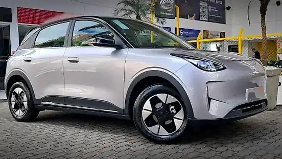 Foto de um geely ex2