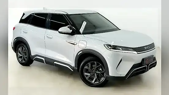 Foto de um byd yuan pro