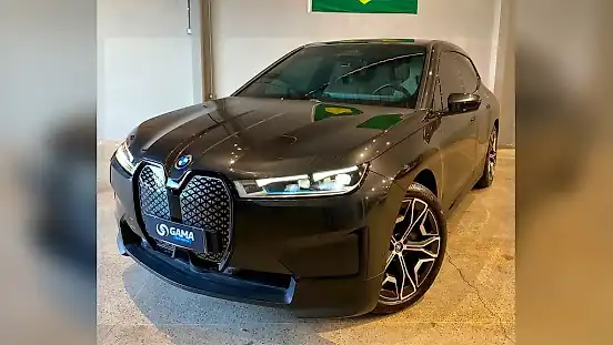 Foto de um bmw ix