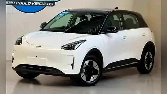 Foto de um geely ex2
