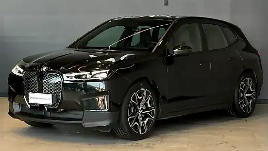 Foto de um bmw ix