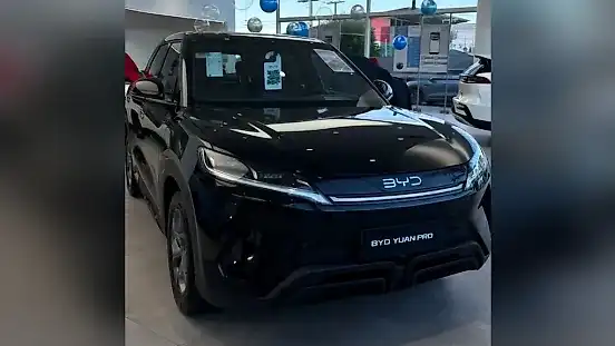 Foto de um byd yuan pro