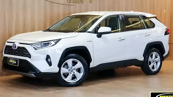 Foto de um toyota rav4 prime