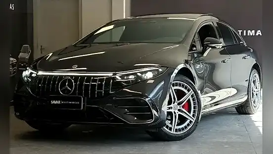 Foto de um mercedes eqs amg 53 4matic+