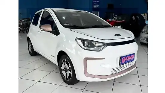 Foto de um jac e-js1