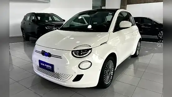 Foto de um fiat 500e
