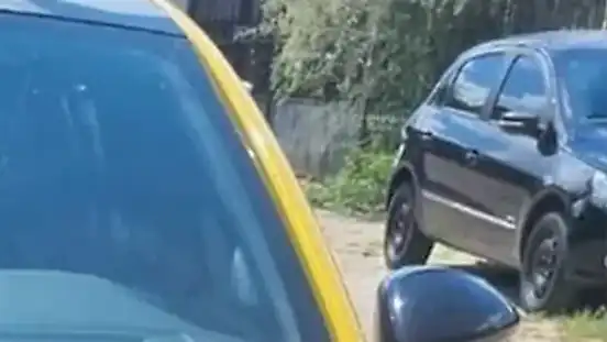 Foto de um peugeot e-208
