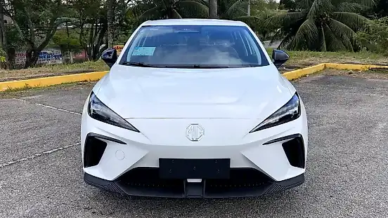 Foto de um mg motor mg4