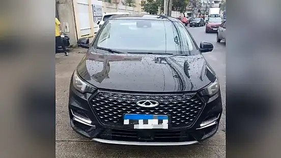 Foto de um byd dolphin plus