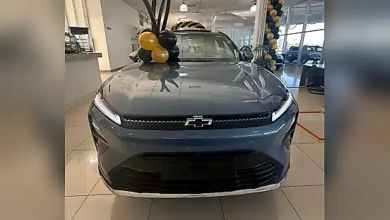 Foto de um chevrolet captiva ev