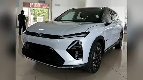 Foto de um chevrolet captiva ev