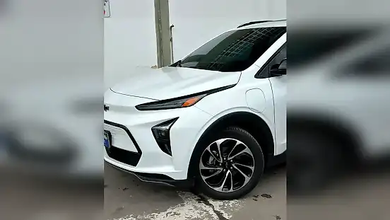 Foto de um chevrolet bolt euv