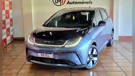 Foto de um byd dolphin plus