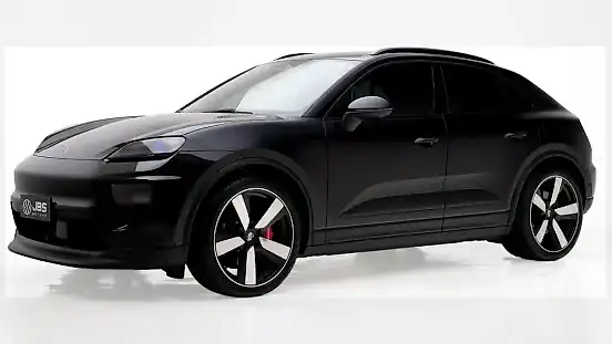 Foto de um porsche macan electric