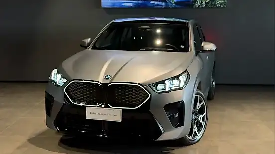 Foto de um bmw ix2