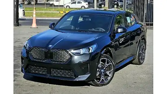Foto de um bmw ix2