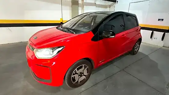 Foto de um jac e-js1