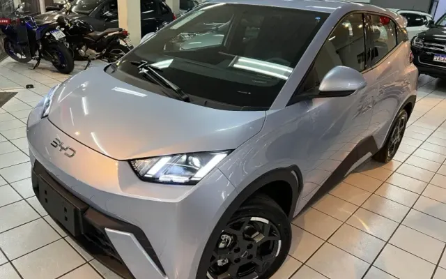 byd dolphin mini 380km