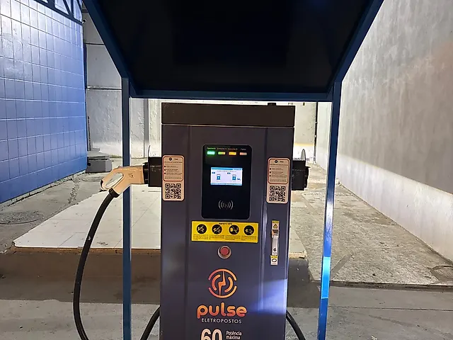 Foto da estação Pulse Eletropostos — Posto Ipiranga