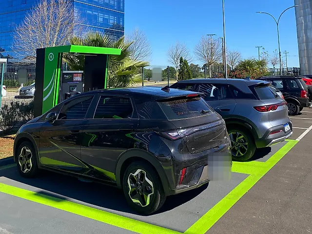 Foto da estação Shopping Cilla - Plugon - 80 kW