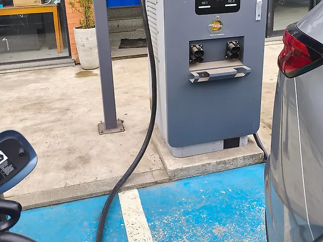 Foto da estação Piraí - Edp - Ipiranga Posto Nacional