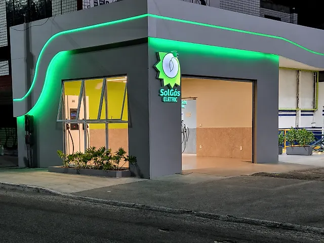 Foto da estação SolGás Eletric Centro
