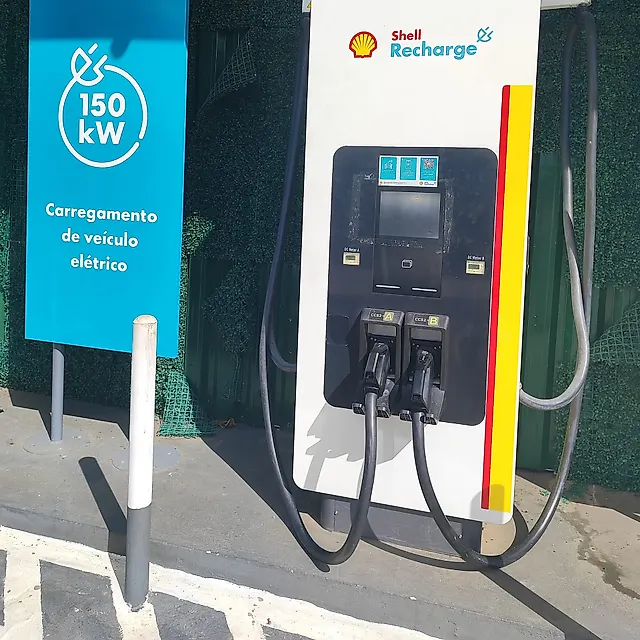 Estação Shell Recharge | Posto Roselanche - MG