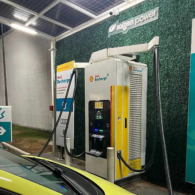 Estação Shell Recharge | Angeloni Kobrasol
