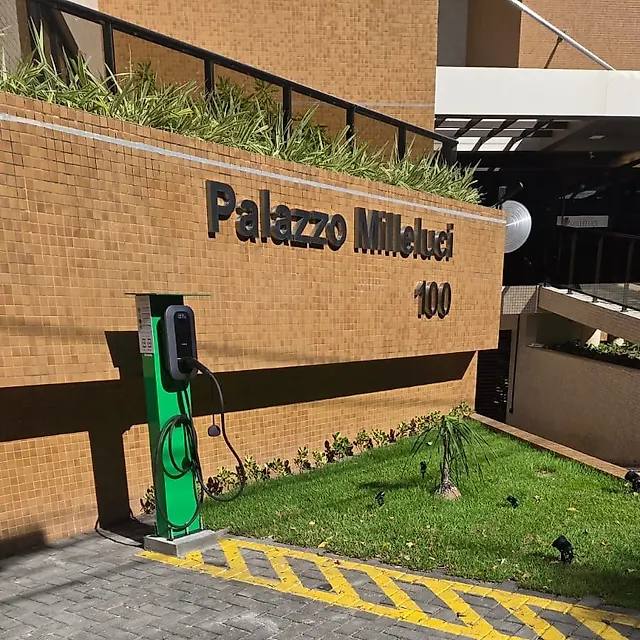 Estação EV Ponto - Cond Palazzo Milleluci