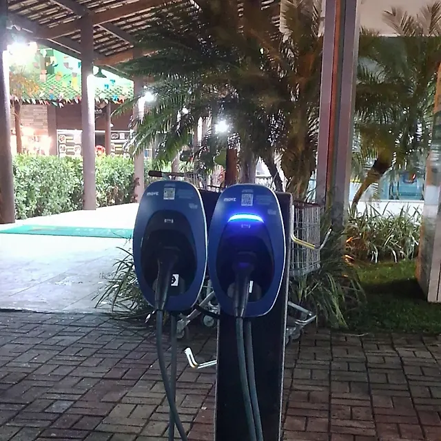 Estação CARREGADOR 50kw