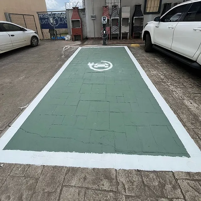 Estação Enersy | 22kW Rezende Materiais Construção