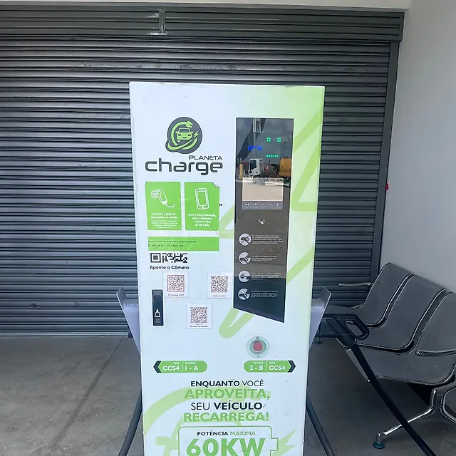 Estação Planetacharge Monumento CG