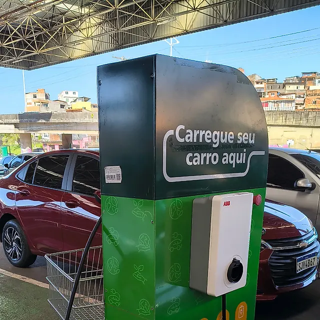 Estação Atakadão Barros Reis