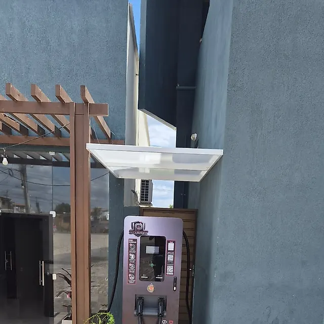 Estação JPL Charger