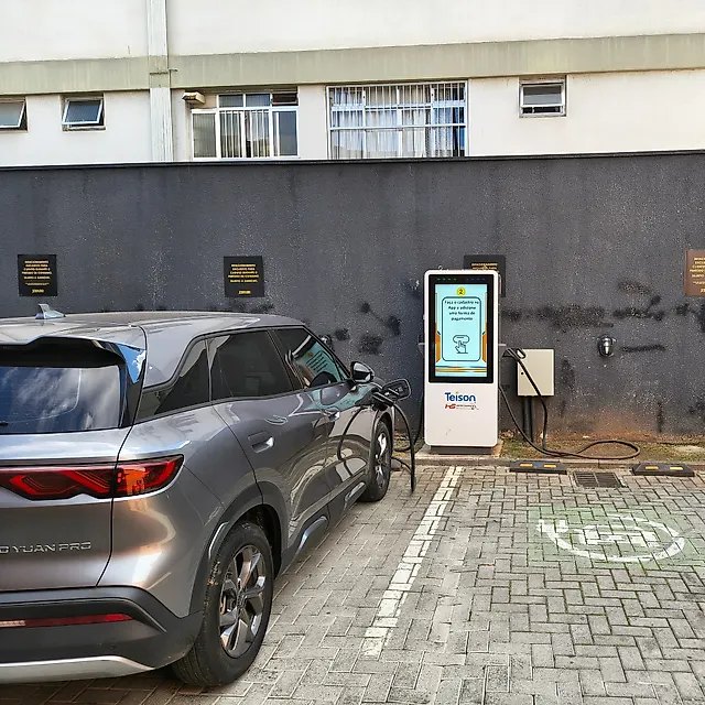 Estação HS Recharge Madero Oscar Freire
