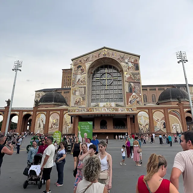 Estação Santuário De Aparecida - Ponto De Encontro