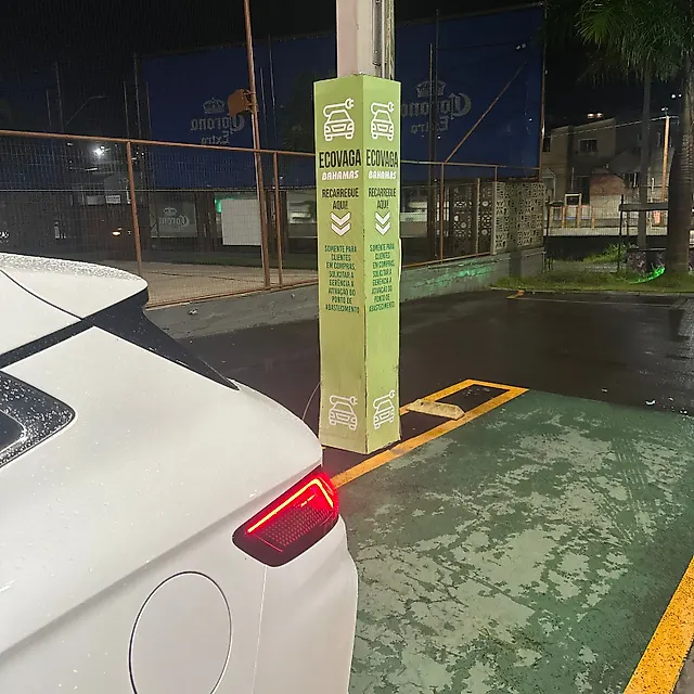 Estação Bahamas Cidade Alta