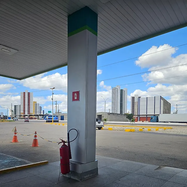 Estação P